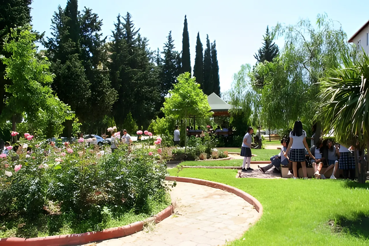 Özel Antalya Anadolu Lisesi fotoğrafı