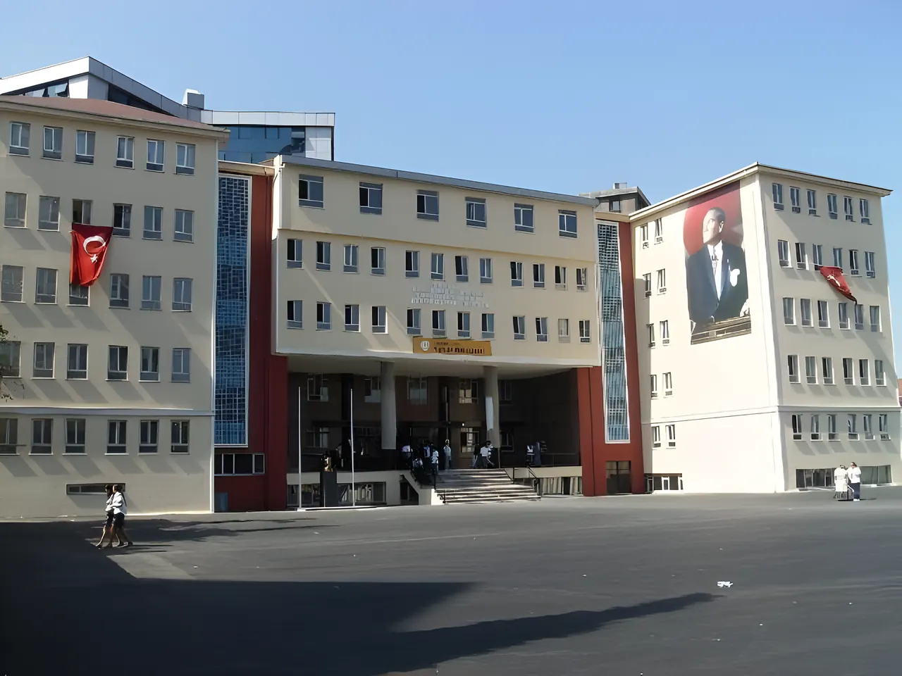 Özel Eşref Aydın Akşam Lisesi fotoğrafı