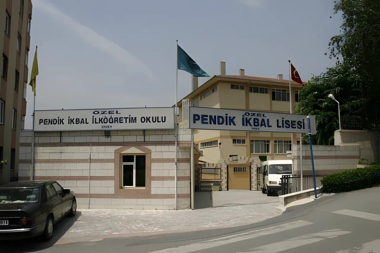Özel Pendik İkbal Koleji Ortaokulu fotoğrafı