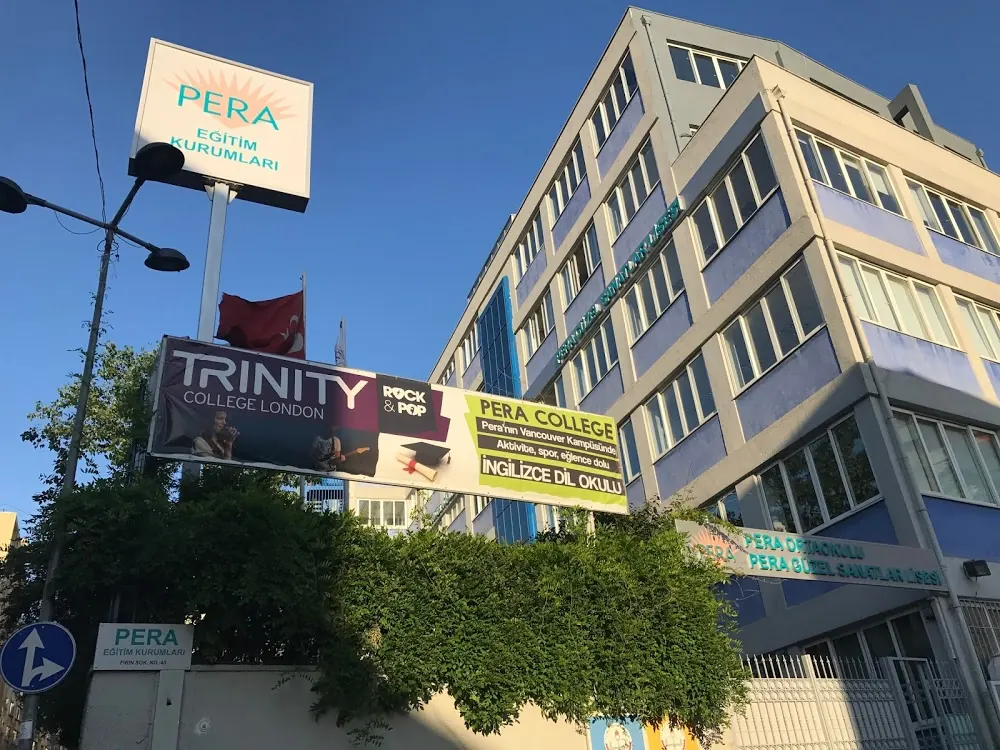 Özel Pera Güzel Sanatlar Lisesi fotoğrafı
