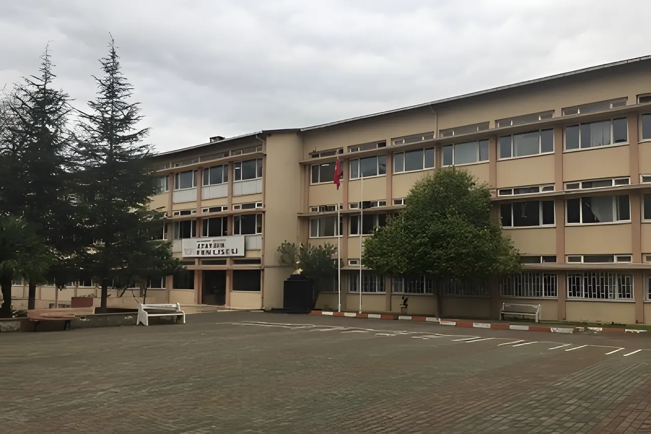 Özel Tepekent Fen Lisesi fotoğrafı